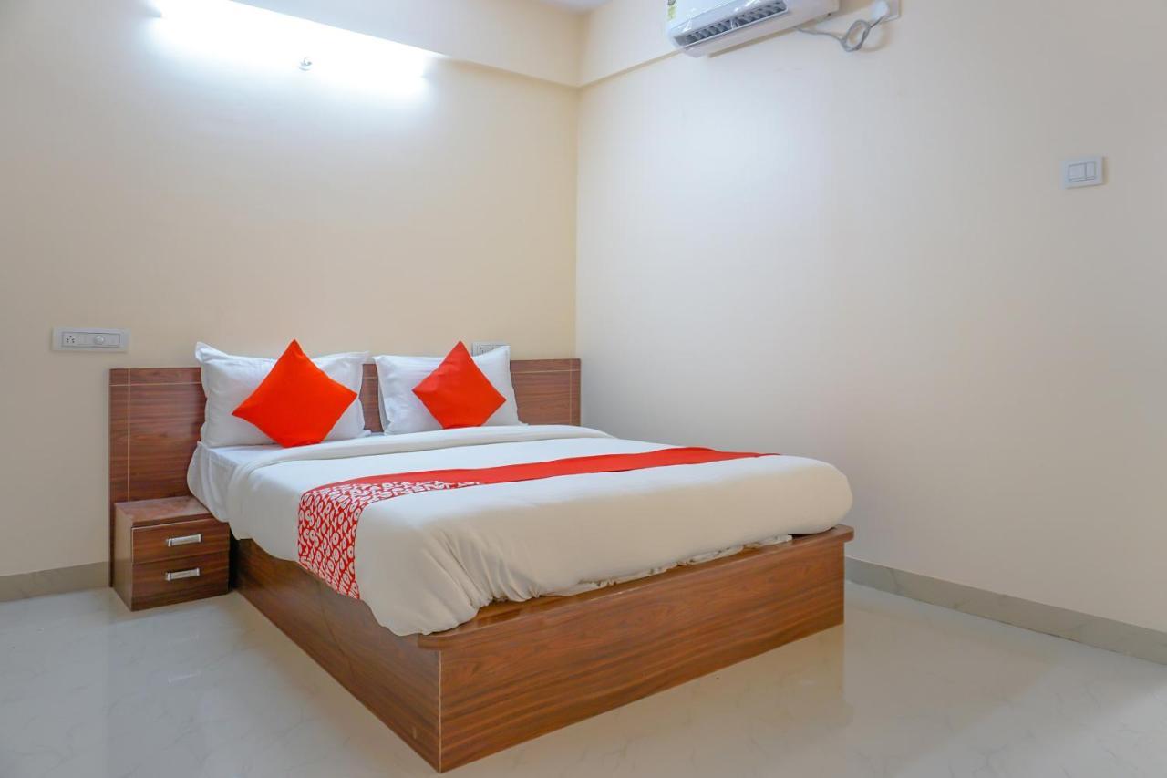 Oyo 81616 Omkar Executive Vagholi المظهر الخارجي الصورة
